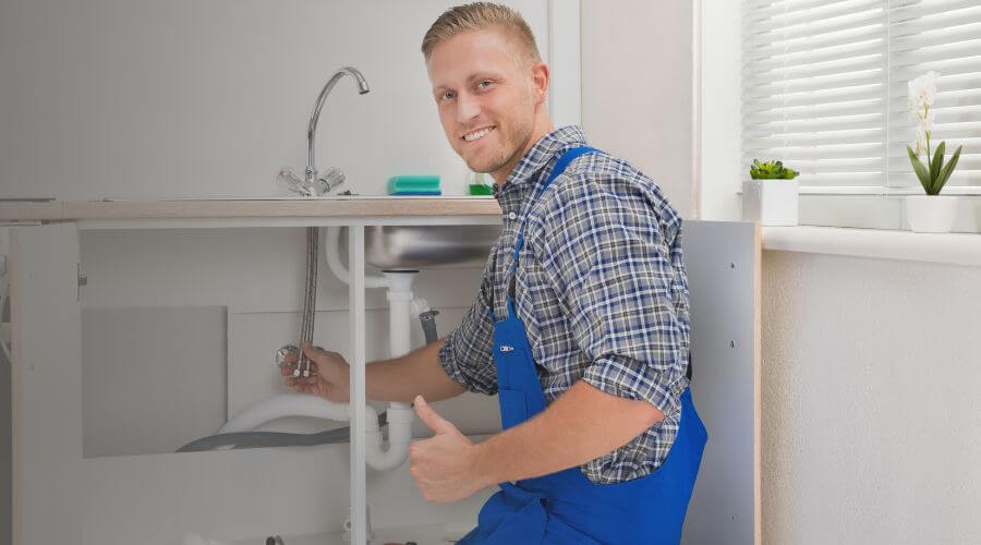 Burst Pipe Emergency Service in Canmer, KY